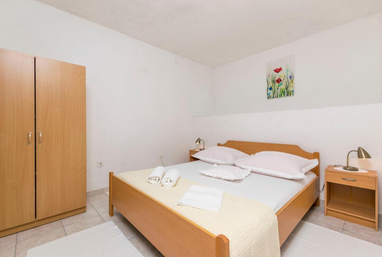 Apartments Dragica Donji Okrug (Ciovo) Exterior foto